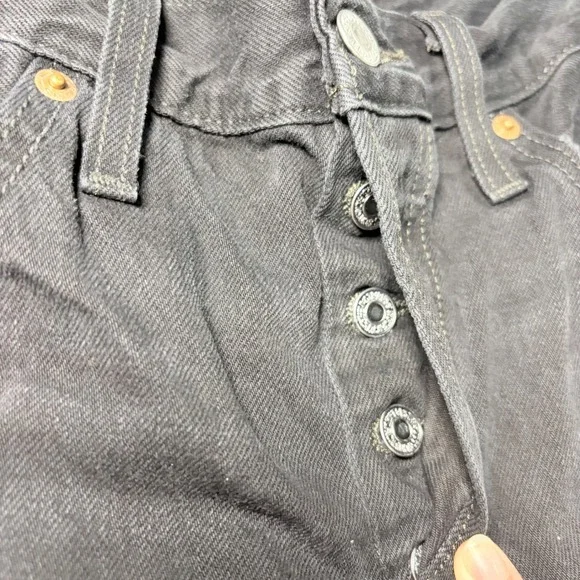 Levi's 501 Original Jean Shorts Distressed Faded Black Raw Hem W28 - Picture 3 of 6